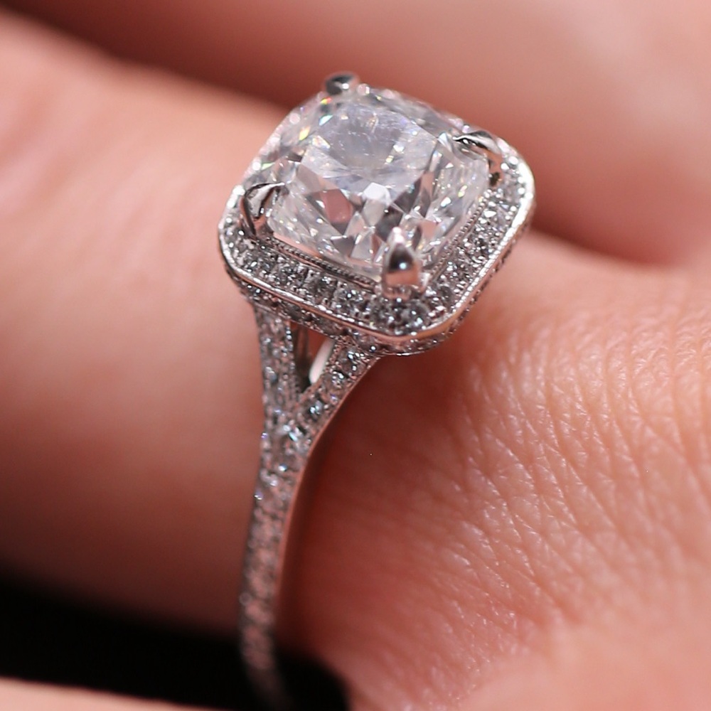 Antique 2.75 carat Diamond Ring White Gold